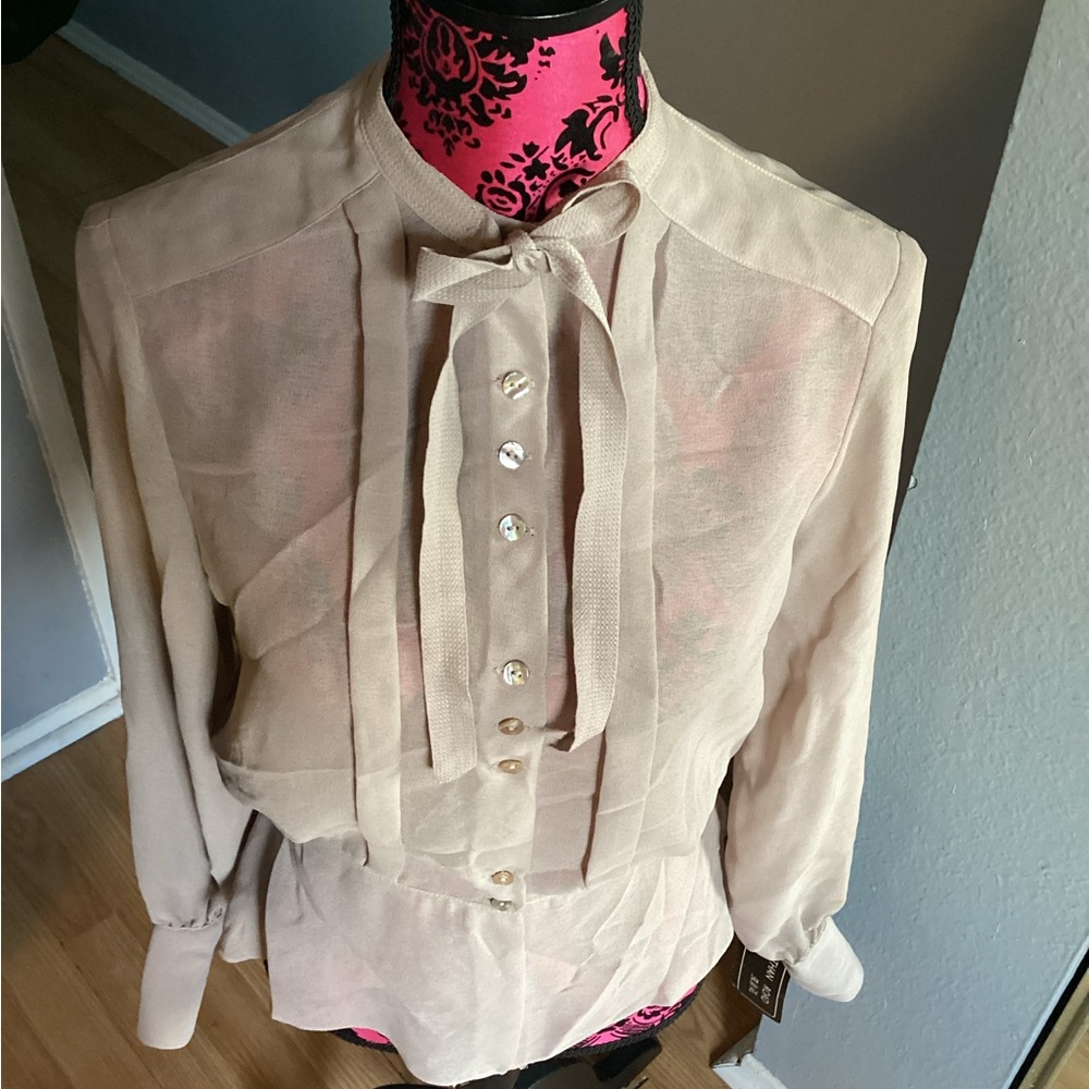 Vintage NWT Deadstock Classic Beige Button-Up Blouse 10